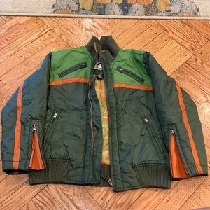 Kids mid weight jacket sz 6